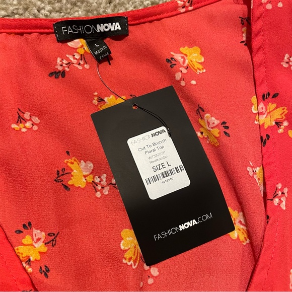 Floral Fashion nova crop blouse - Picture 4 of 4